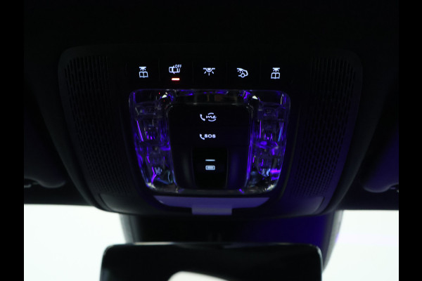 Mercedes-Benz A-Klasse 250 e Business Solution AMG | AMG Line Plus pakket | Nightpakket | Parkeerpakket met 360°-camera | Head-up display | Extra USB-poorten | Antidiefstalpakket URBAN GUARD PLUS | KEYLESS GO-comfortpakket |