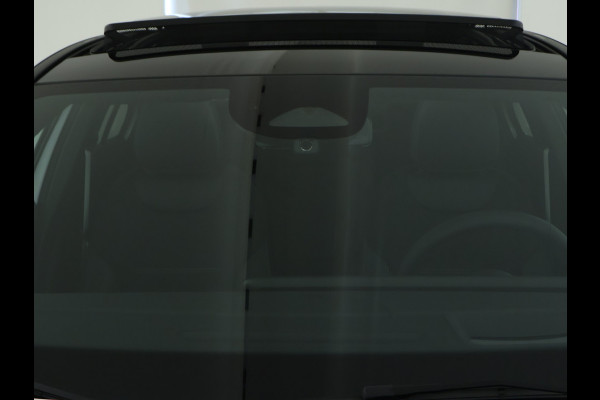 Mercedes-Benz A-Klasse 250 e Business Solution AMG | AMG Line Plus pakket | Nightpakket | Parkeerpakket met 360°-camera | Head-up display | Extra USB-poorten | Antidiefstalpakket URBAN GUARD PLUS | KEYLESS GO-comfortpakket |