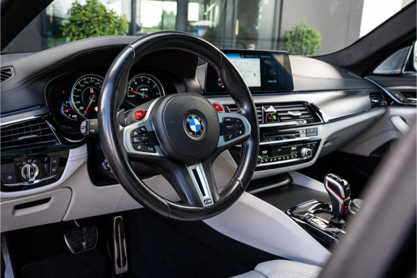 BMW M5 5-serie F90 - Panorama | B&W | M-Driver Pack | Softclose | HUD