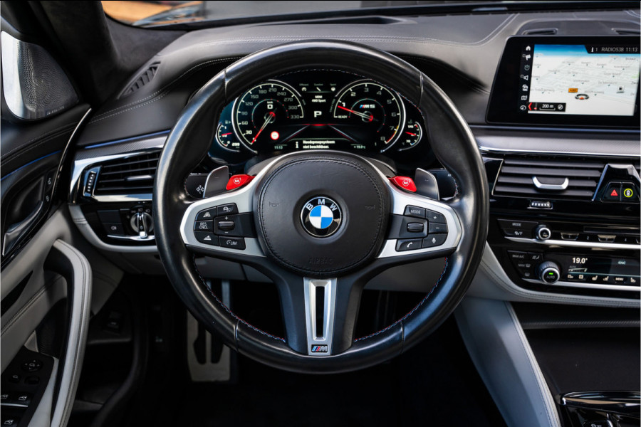 BMW M5 5-serie F90 - Panorama | B&W | M-Driver Pack | Softclose | HUD
