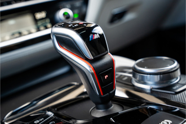BMW M5 5-serie F90 - Panorama | B&W | M-Driver Pack | Softclose | HUD