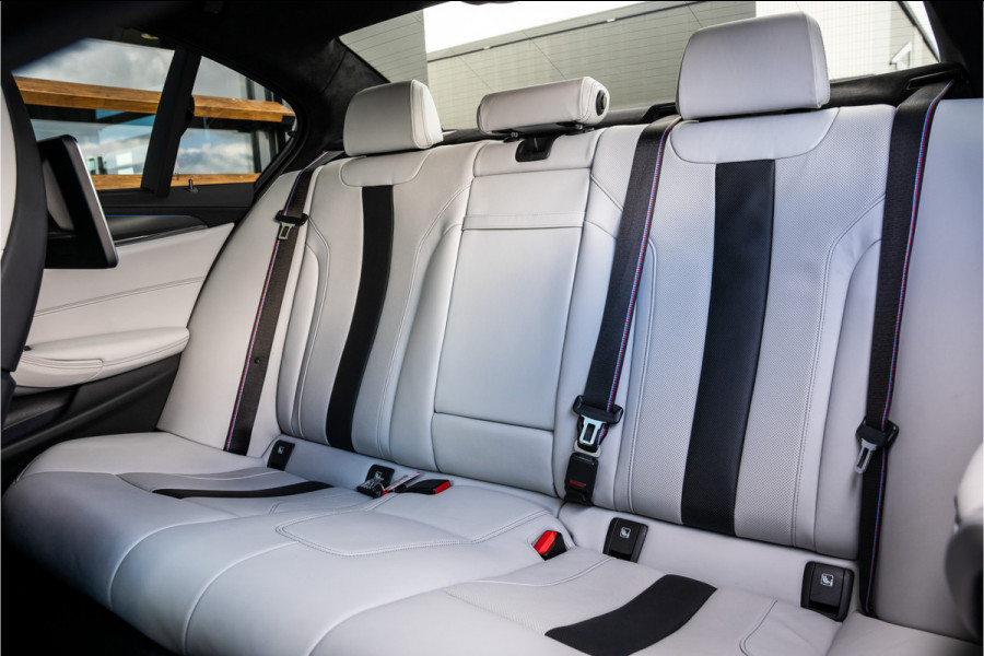 BMW M5 5-serie F90 - Panorama | B&W | M-Driver Pack | Softclose | HUD