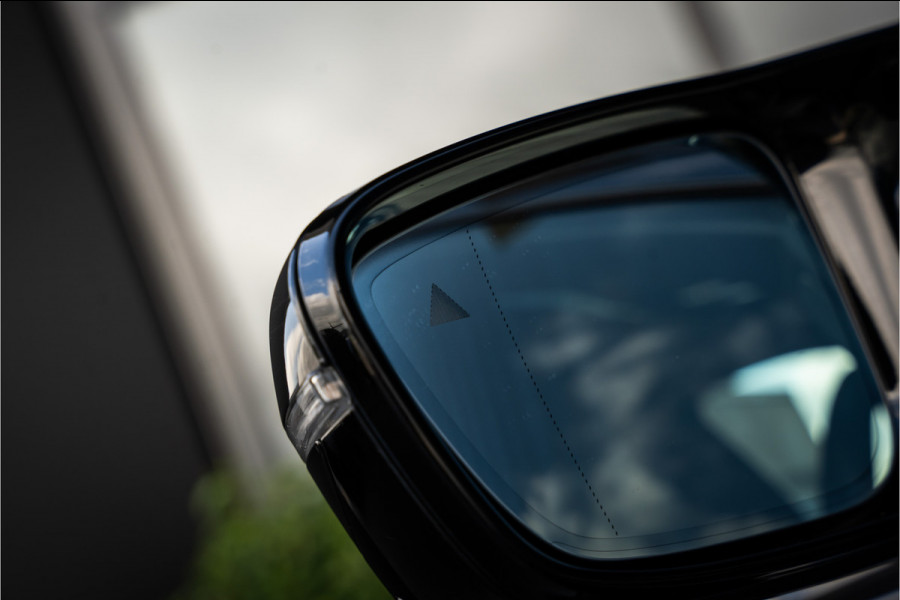 BMW M5 5-serie F90 - Panorama | B&W | M-Driver Pack | Softclose | HUD