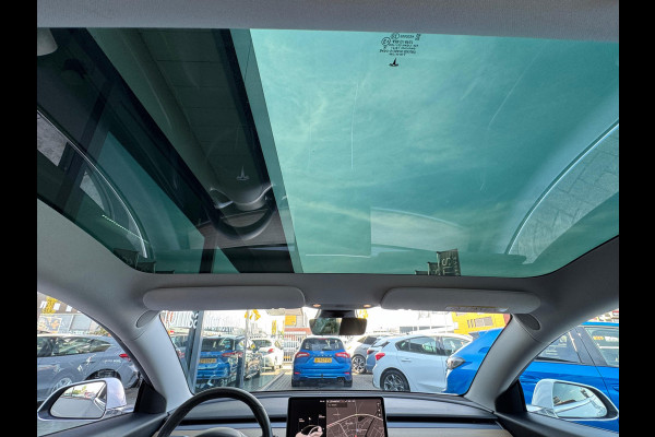 Tesla Model 3 Standard RWD Plus 60 kWh |NL AUTO | CAMERA | LEDER | PANO ! 2DE PINKSTERDAG GEOPEND VAN 10:00 UUR T/M 17:00 UUR
