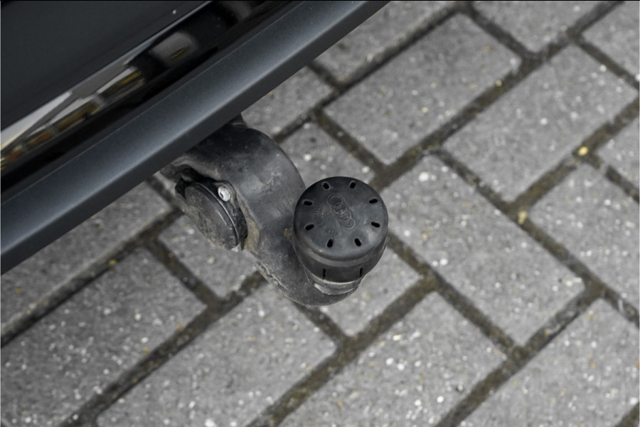 Audi Q5 Sportback 50 TFSI e S Edition Pano RS-Stoelen Matrix Trekhaak 20"