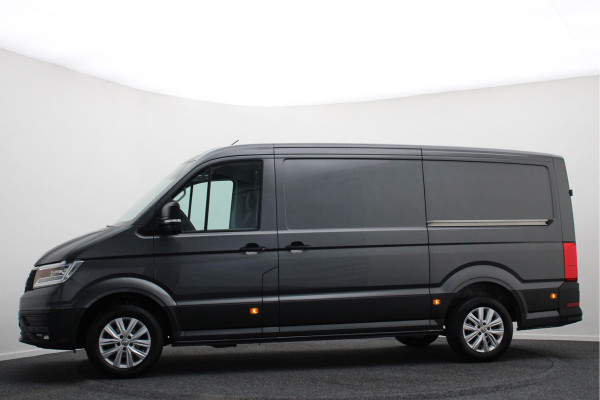 Volkswagen Crafter 35 2.0 TDI DSG L3H2 2x Schuifdeur, ACC, Camera, Apple Carplay, DAB, 3000KG Trekhaak, 17''