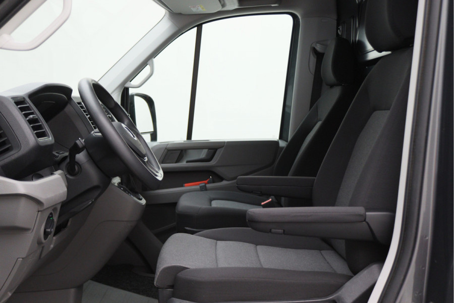Volkswagen Crafter 35 2.0 TDI DSG L3H2 2x Schuifdeur, ACC, Camera, Apple Carplay, DAB, 3000KG Trekhaak, 17''