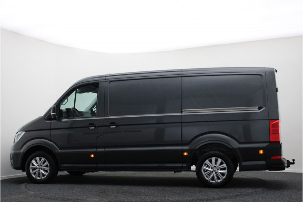 Volkswagen Crafter 35 2.0 TDI DSG L3H2 2x Schuifdeur, ACC, Camera, Apple Carplay, DAB, 3000KG Trekhaak, 17''