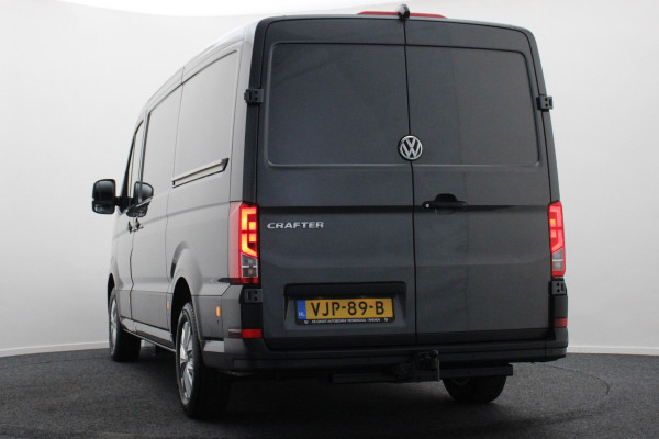 Volkswagen Crafter 35 2.0 TDI DSG L3H2 2x Schuifdeur, ACC, Camera, Apple Carplay, DAB, 3000KG Trekhaak, 17''