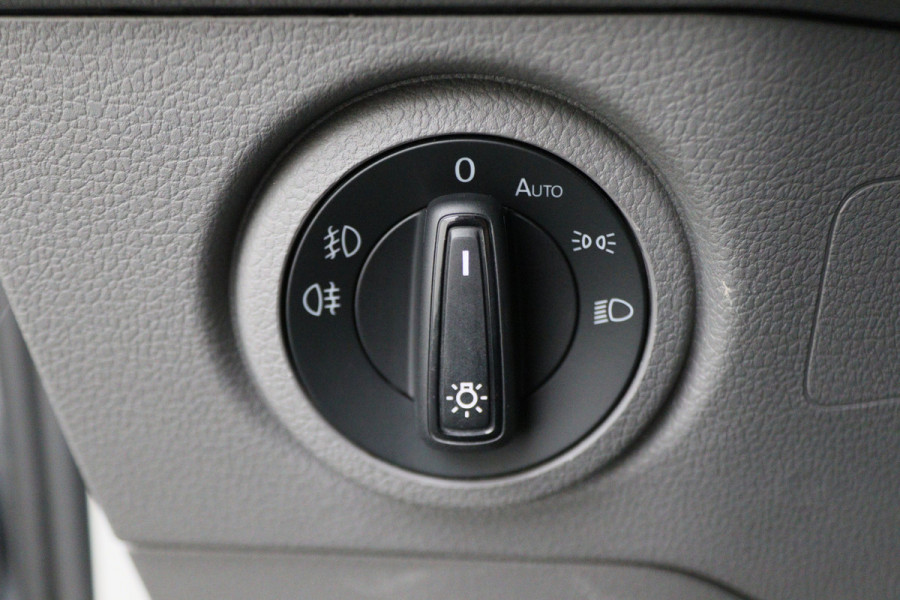Volkswagen Crafter 35 2.0 TDI DSG L3H2 2x Schuifdeur, ACC, Camera, Apple Carplay, DAB, 3000KG Trekhaak, 17''