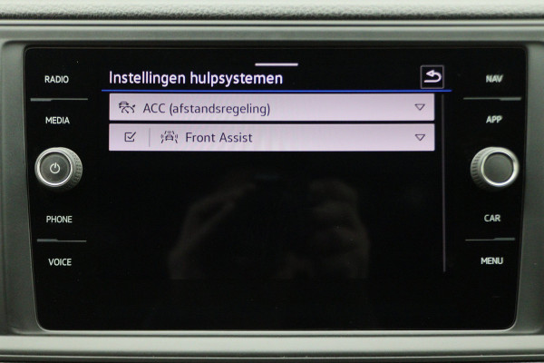 Volkswagen Crafter 35 2.0 TDI DSG L3H2 2x Schuifdeur, ACC, Camera, Apple Carplay, DAB, 3000KG Trekhaak, 17''