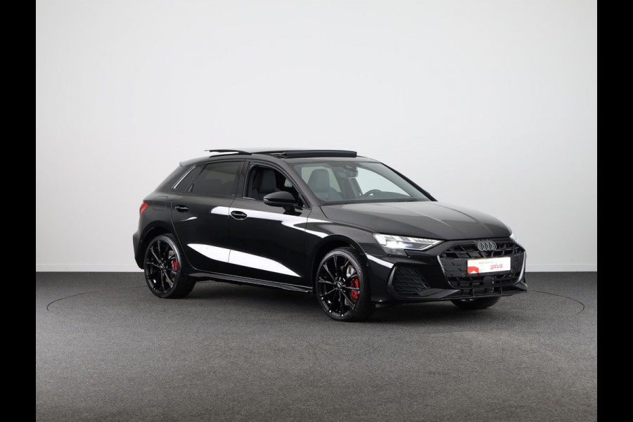 Audi A3 Sportback 45 TFSI e S edition Competition 272pk | Panoramadak | 19 inch lichtmetalen velgen | Sonos Premium Audio | Navigatie