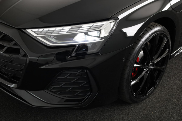 Audi A3 Sportback 45 TFSI e S edition Competition 272pk | Panoramadak | 19 inch lichtmetalen velgen | Sonos Premium Audio | Navigatie