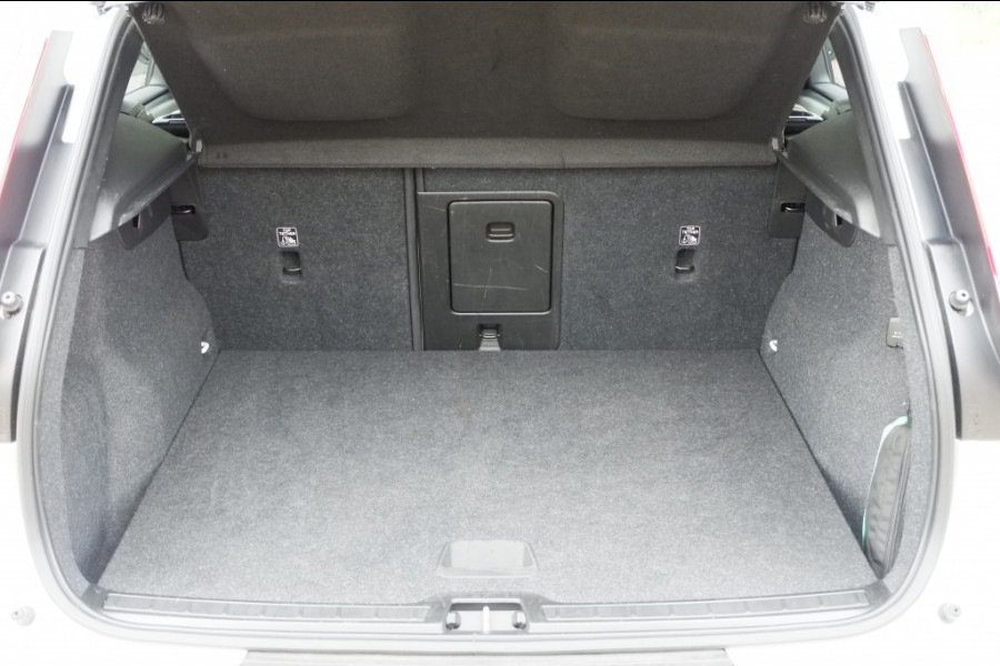 Volvo XC40 1.5 T4 PHEV Rech Inscription Exp (Leder) Rijklaarprijs incl. 12 VERKOCHT