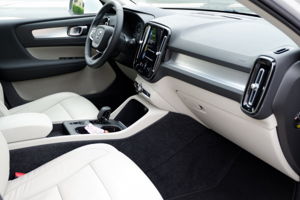 Volvo XC40 1.5 T4 PHEV Rech Inscription Exp (Leder) Rijklaarprijs incl. 12 VERKOCHT