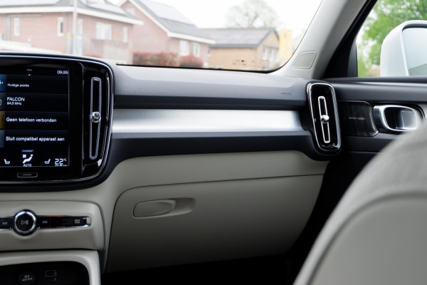Volvo XC40 1.5 T4 PHEV Rech Inscription Exp (Leder) Rijklaarprijs incl. 12 VERKOCHT