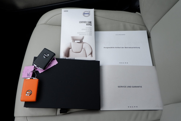 Volvo XC40 1.5 T4 PHEV Rech Inscription Exp (Leder) Rijklaarprijs incl. 12 VERKOCHT