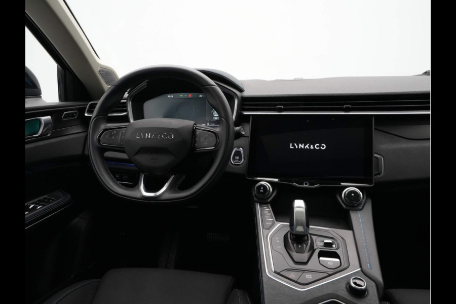 Lynk & Co 01 1.5 360 Camera Panorama Stoelverwarming ACC Trekhaak 128