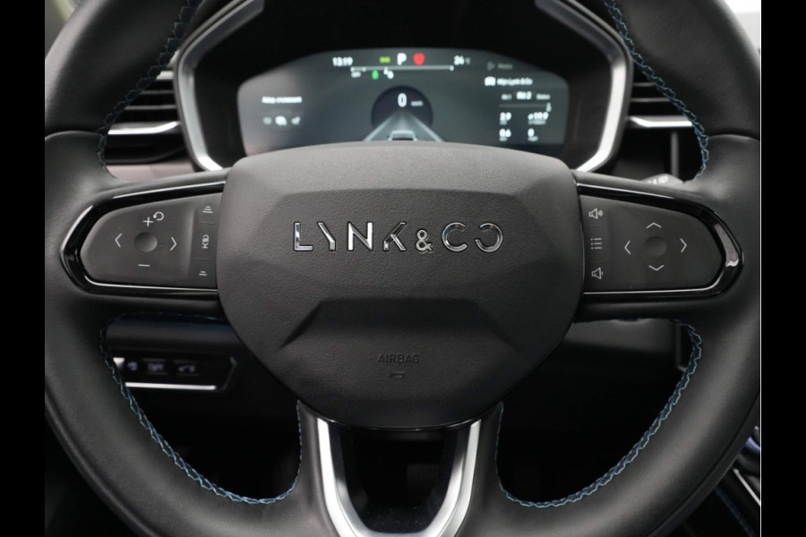 Lynk & Co 01 1.5 360 Camera Panorama Stoelverwarming ACC Trekhaak 128