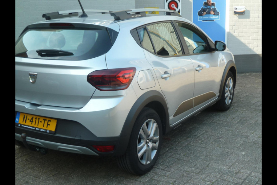 Dacia SANDERO Stepway 1.0 TCe 90 Automaat|Camera|Keyless-Entry/Go|Blindspot|Climate-Control|Cruise-Control|Trekhaak