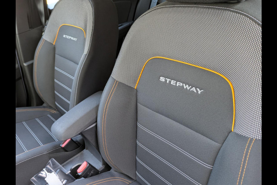 Dacia SANDERO Stepway 1.0 TCe 90 Automaat|Camera|Keyless-Entry/Go|Blindspot|Climate-Control|Cruise-Control|Trekhaak