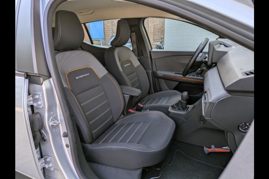 Dacia SANDERO Stepway 1.0 TCe 90 Automaat|Camera|Keyless-Entry/Go|Blindspot|Climate-Control|Cruise-Control|Trekhaak