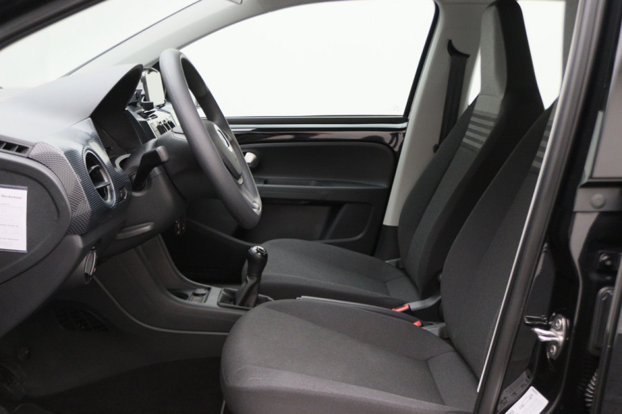 Volkswagen up! 1.0 BMT move up! 5-Deurs, LED, Airco, Bluetooth, DAB, Smartphone Integratie