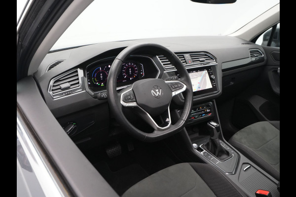 Volkswagen Tiguan 1.4 TSI 245pk eHybrid Elegance Panorama Camera Side Assist Matrix Led
