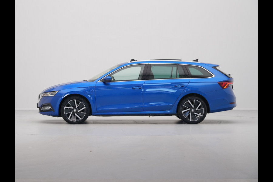 Škoda Octavia Combi 1.4 TSI 204pk iV PHEV Style First Edition Panorama Camera Matrix Led Stoelverwarming