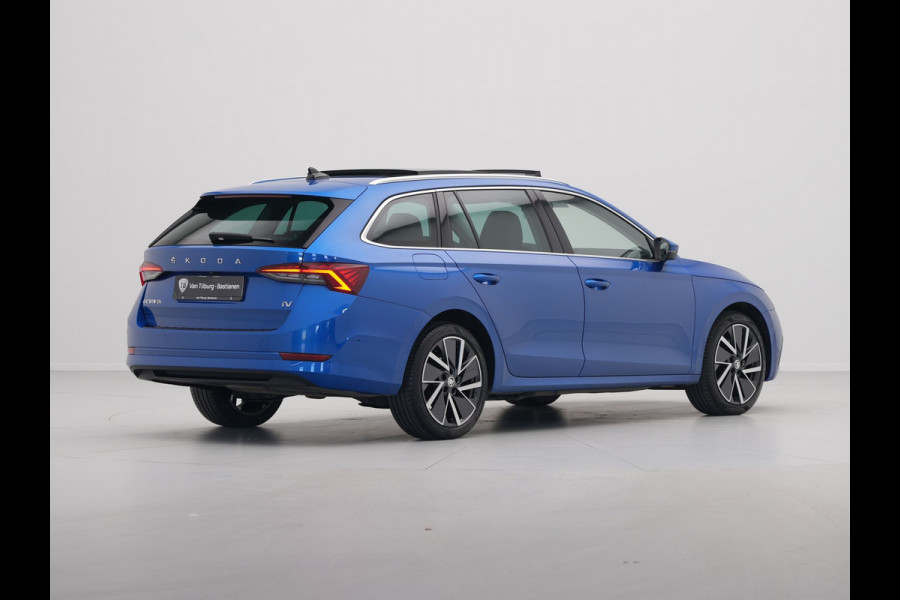 Škoda Octavia Combi 1.4 TSI 204pk iV PHEV Style First Edition Panorama Camera Matrix Led Stoelverwarming
