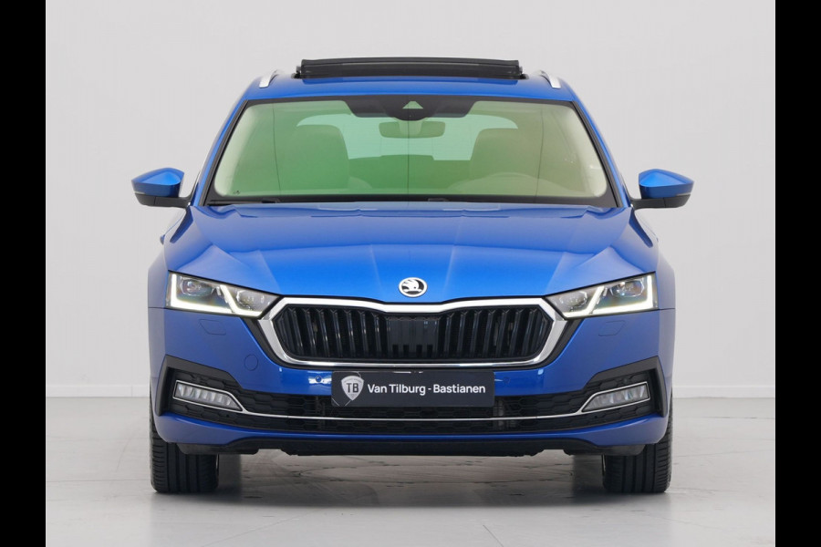 Škoda Octavia Combi 1.4 TSI 204pk iV PHEV Style First Edition Panorama Camera Matrix Led Stoelverwarming