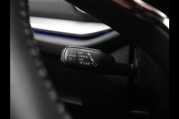 Škoda Octavia Combi 1.4 TSI 204pk iV PHEV Style First Edition Panorama Camera Matrix Led Stoelverwarming