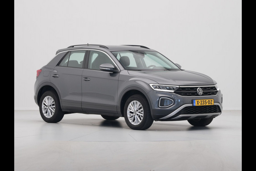 Volkswagen T-Roc 1.5 TSI 150pk DSG Life Navigatie Clima Pdc Acc