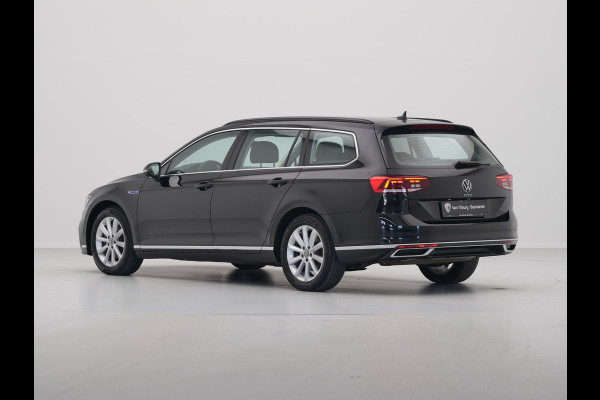Volkswagen Passat Variant 1.4 TSI 218pk PHEV GTE Trekhaak Camera Navigatie Stoelverwarming