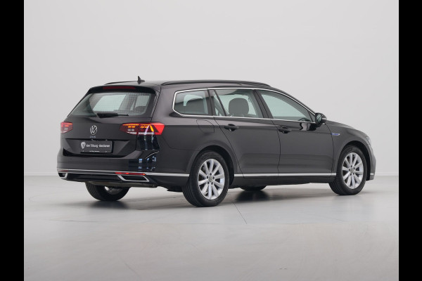Volkswagen Passat Variant 1.4 TSI 218pk PHEV GTE Trekhaak Camera Navigatie Stoelverwarming