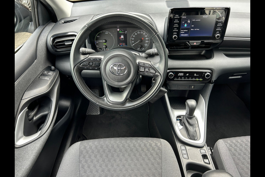 Toyota Yaris 1.5 Hybrid Active Apple Carplay 1e Eigenaar Dealeronderhouden NL-Auto Rijklaarprijs!