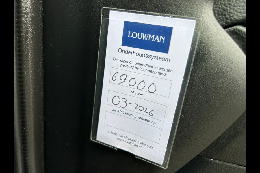 Toyota Yaris 1.5 Hybrid Active Apple Carplay 1e Eigenaar Dealeronderhouden NL-Auto Rijklaarprijs!