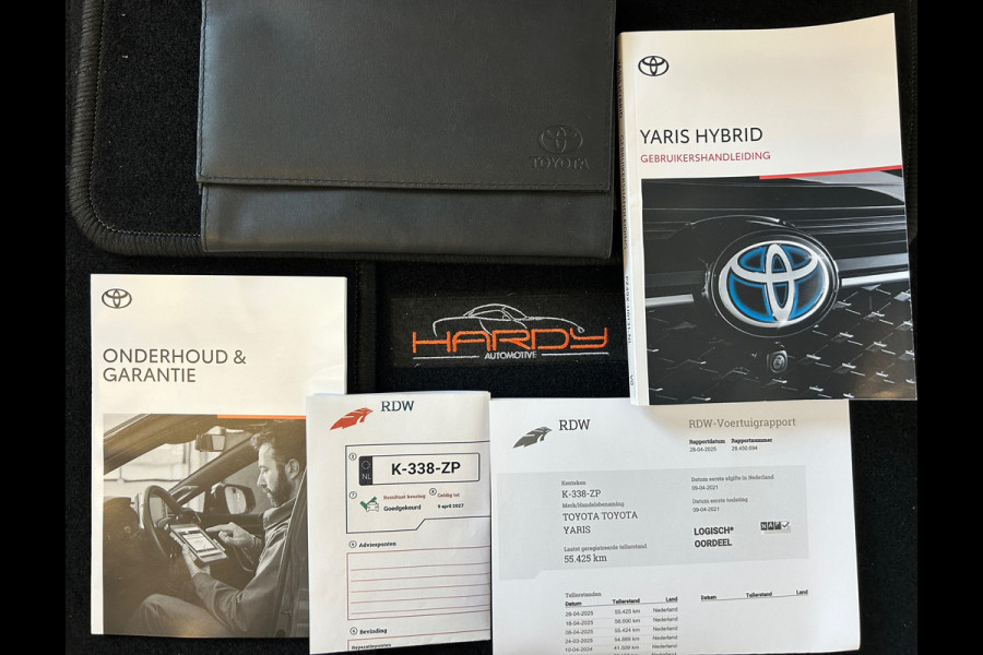 Toyota Yaris 1.5 Hybrid Active Apple Carplay 1e Eigenaar Dealeronderhouden NL-Auto Rijklaarprijs!