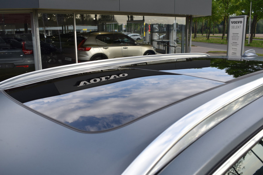 Volvo XC90 T8 455PK Recharge AWD Ultimate Bright | Luchtvering | B&W | Massage | Trekhaak | Stoelkoeling | HUD