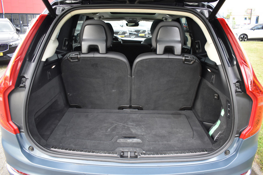 Volvo XC90 T8 455PK Recharge AWD Ultimate Bright | Luchtvering | B&W | Massage | Trekhaak | Stoelkoeling | HUD