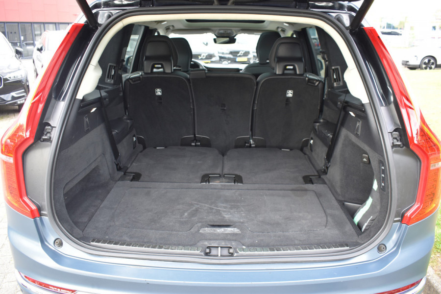 Volvo XC90 T8 455PK Recharge AWD Ultimate Bright | Luchtvering | B&W | Massage | Trekhaak | Stoelkoeling | HUD