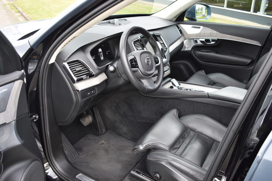 Volvo XC90 T8 455PK Recharge AWD Ultimate Bright | Luchtvering | B&W | Massage | Trekhaak | Stoelkoeling | HUD