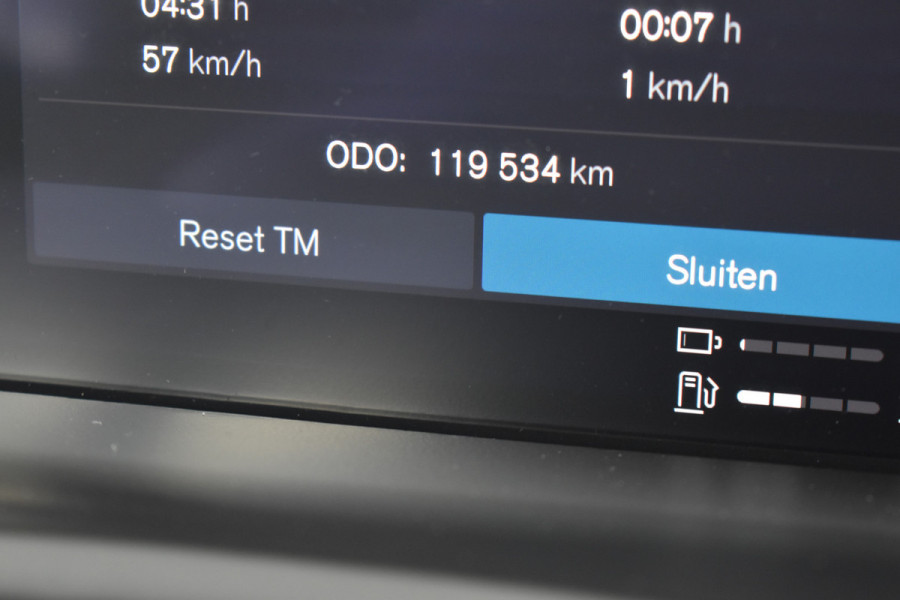 Volvo XC90 T8 455PK Recharge AWD Ultimate Bright | Luchtvering | B&W | Massage | Trekhaak | Stoelkoeling | HUD