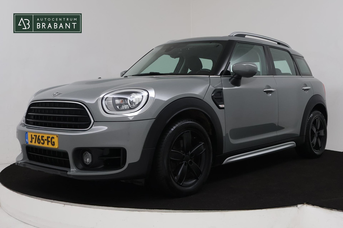 MINI Countryman 1.5 Cooper Business Edition Automaat (NAVIGATIE, PARKEERSENSOREN, CLIMA, 1e EIGENAAR, DEALER ONDERHOUDEN) MINI Countryman 1.5 Cooper Business Edition Automaat (NAVIGATIE, PARKEERSENSOREN, CLIMA, 1e EIGENAAR, DEALER ONDERHOUDEN)