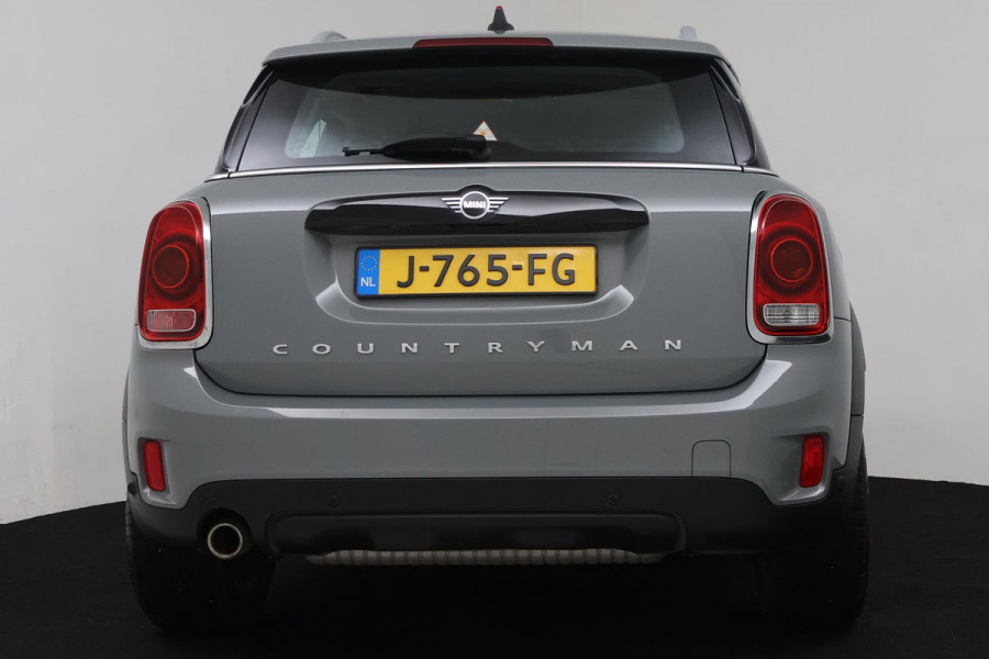 MINI Countryman 1.5 Cooper Business Edition Automaat (NAVIGATIE, PARKEERSENSOREN, CLIMA, 1e EIGENAAR, DEALER ONDERHOUDEN)