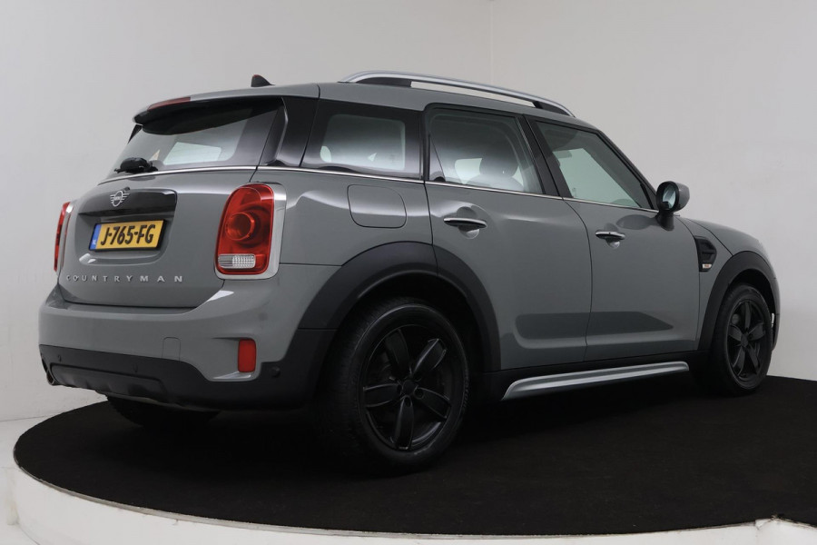 MINI Countryman 1.5 Cooper Business Edition Automaat (NAVIGATIE, PARKEERSENSOREN, CLIMA, 1e EIGENAAR, DEALER ONDERHOUDEN)