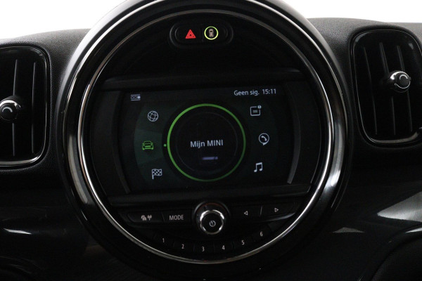 MINI Countryman 1.5 Cooper Business Edition Automaat (NAVIGATIE, PARKEERSENSOREN, CLIMA, 1e EIGENAAR, DEALER ONDERHOUDEN)