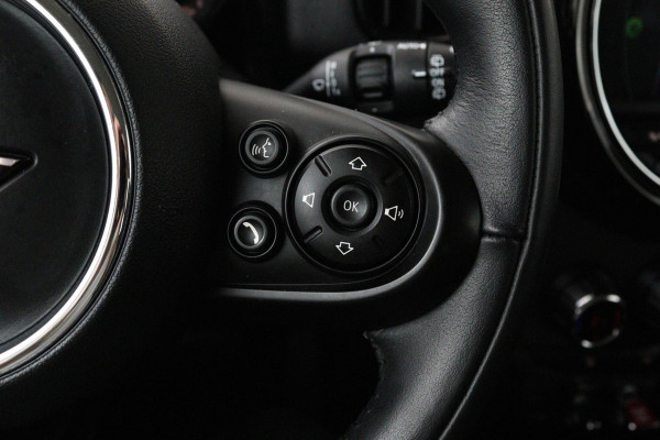 MINI Countryman 1.5 Cooper Business Edition Automaat (NAVIGATIE, PARKEERSENSOREN, CLIMA, 1e EIGENAAR, DEALER ONDERHOUDEN)