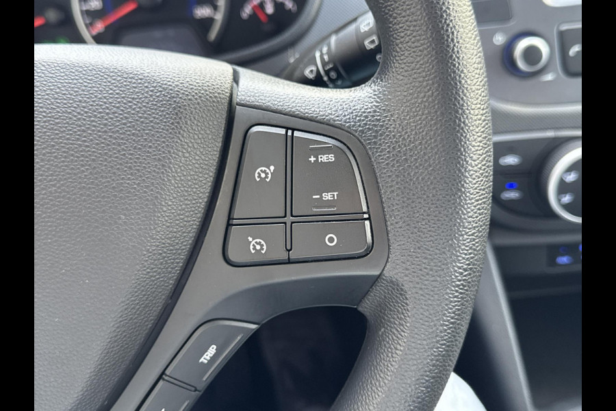 Hyundai i10 1.0i Comfort Navigatie en L.M. Velgen
