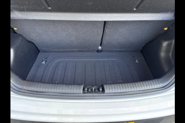 Hyundai i10 1.0i Comfort Navigatie en L.M. Velgen